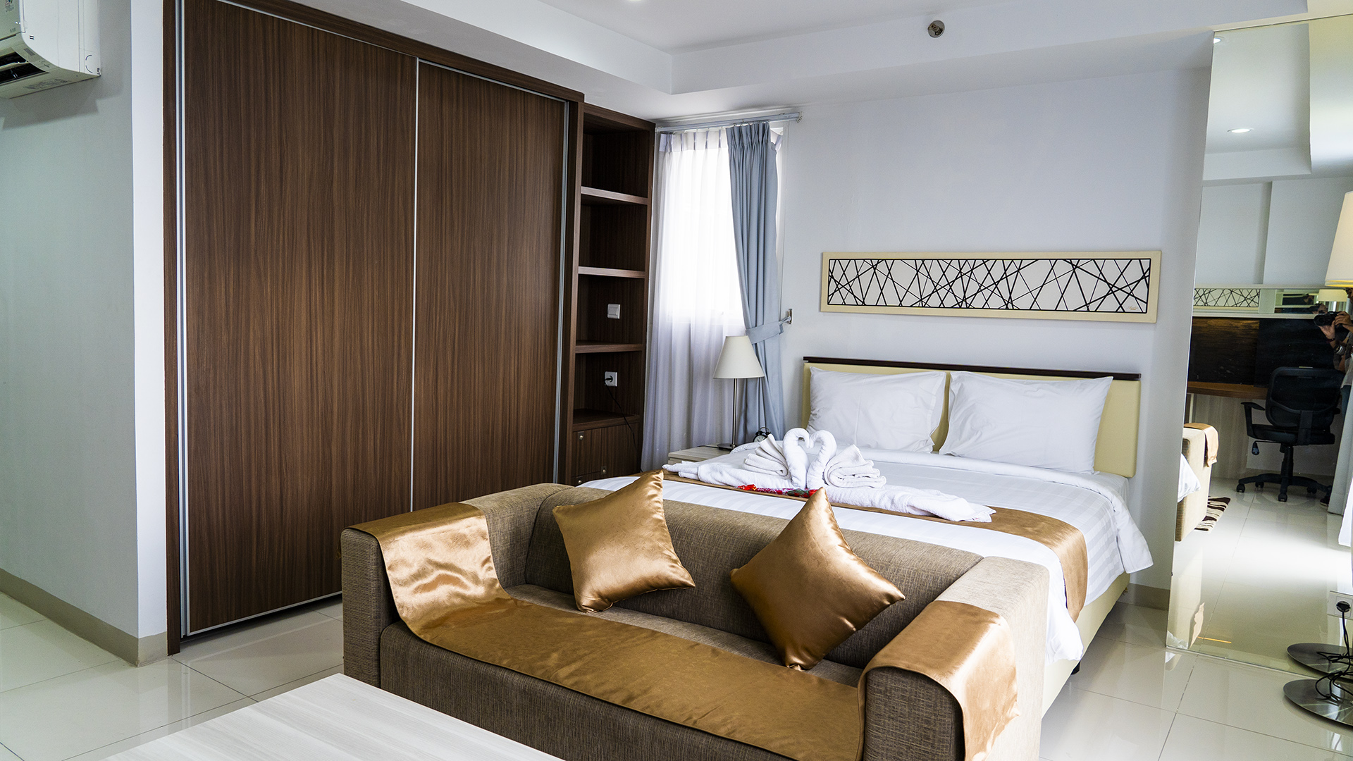 Azalea Suites Cikarang Gallery Corner Studio Suites（38m²）